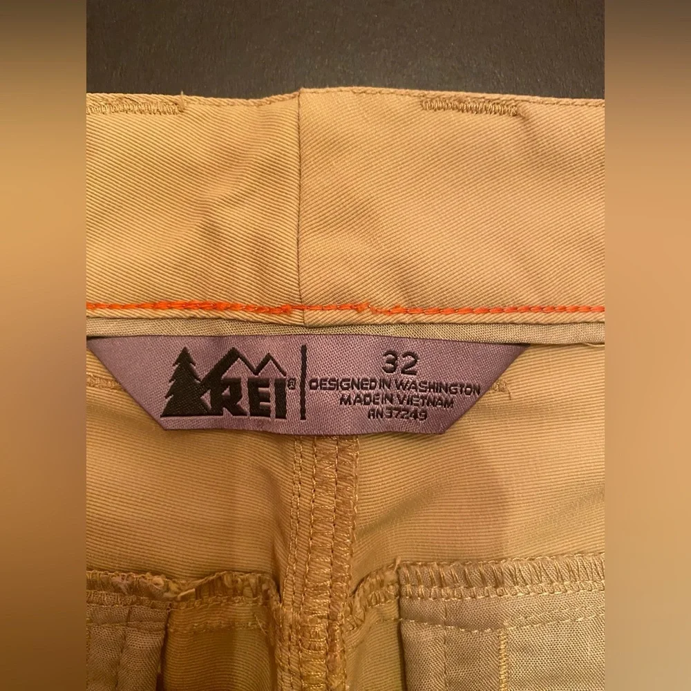 REI Men’s Shorts‎ Size 32 - Picture 4 of 8